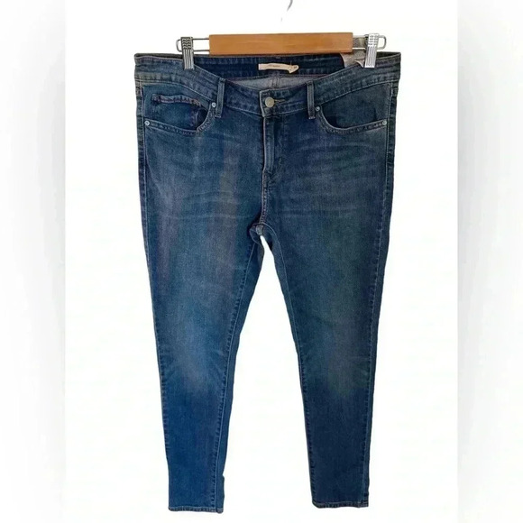 Women’s Levi’s 711 skinny jeans, size 31 . - Picture 2 of 5